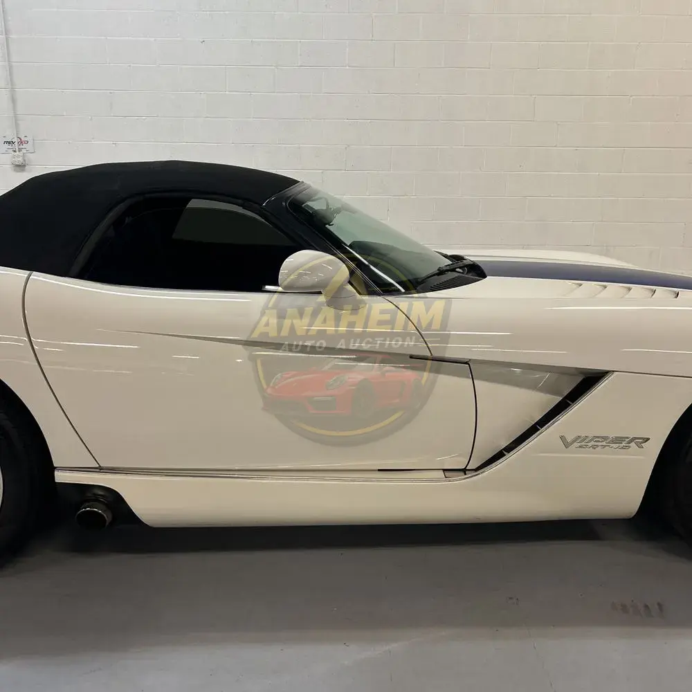 2005 Dodge Viper SRT-10
