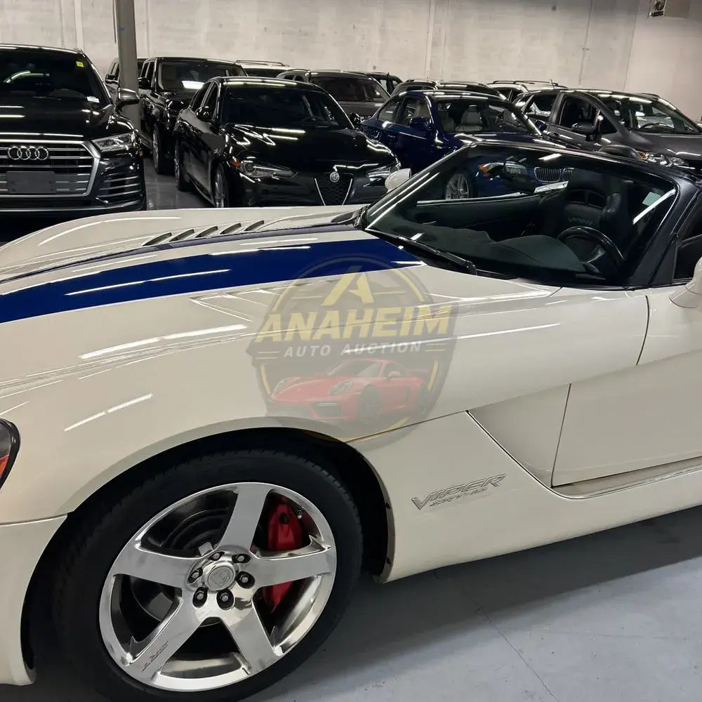 2005 Dodge Viper SRT-10