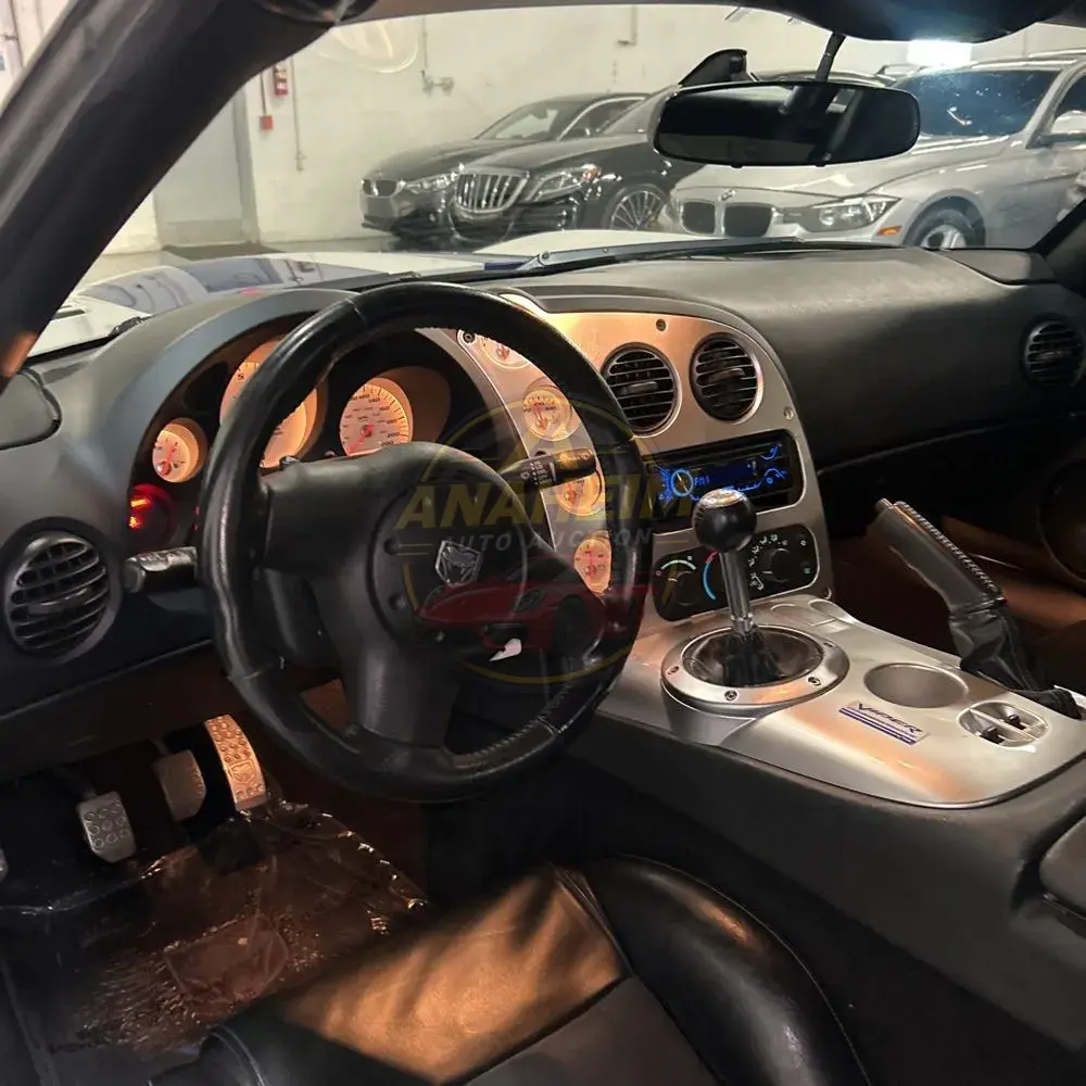 2005 Dodge Viper SRT-10