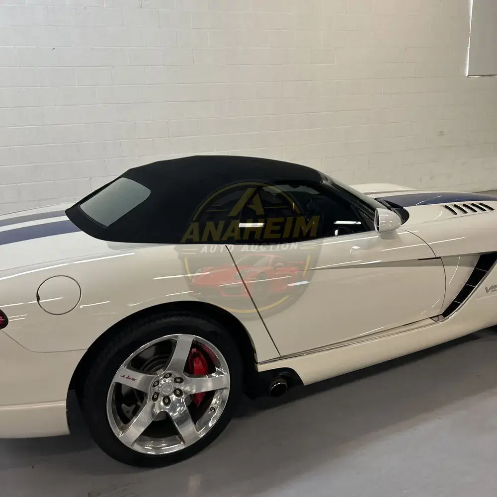 2005 Dodge Viper SRT-10