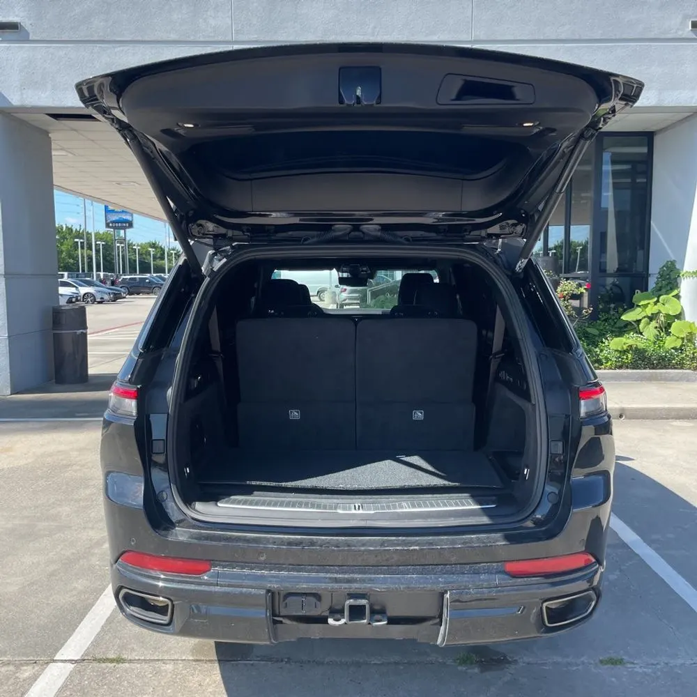 2023 Jeep Grand Cherokee L Summit Reserve