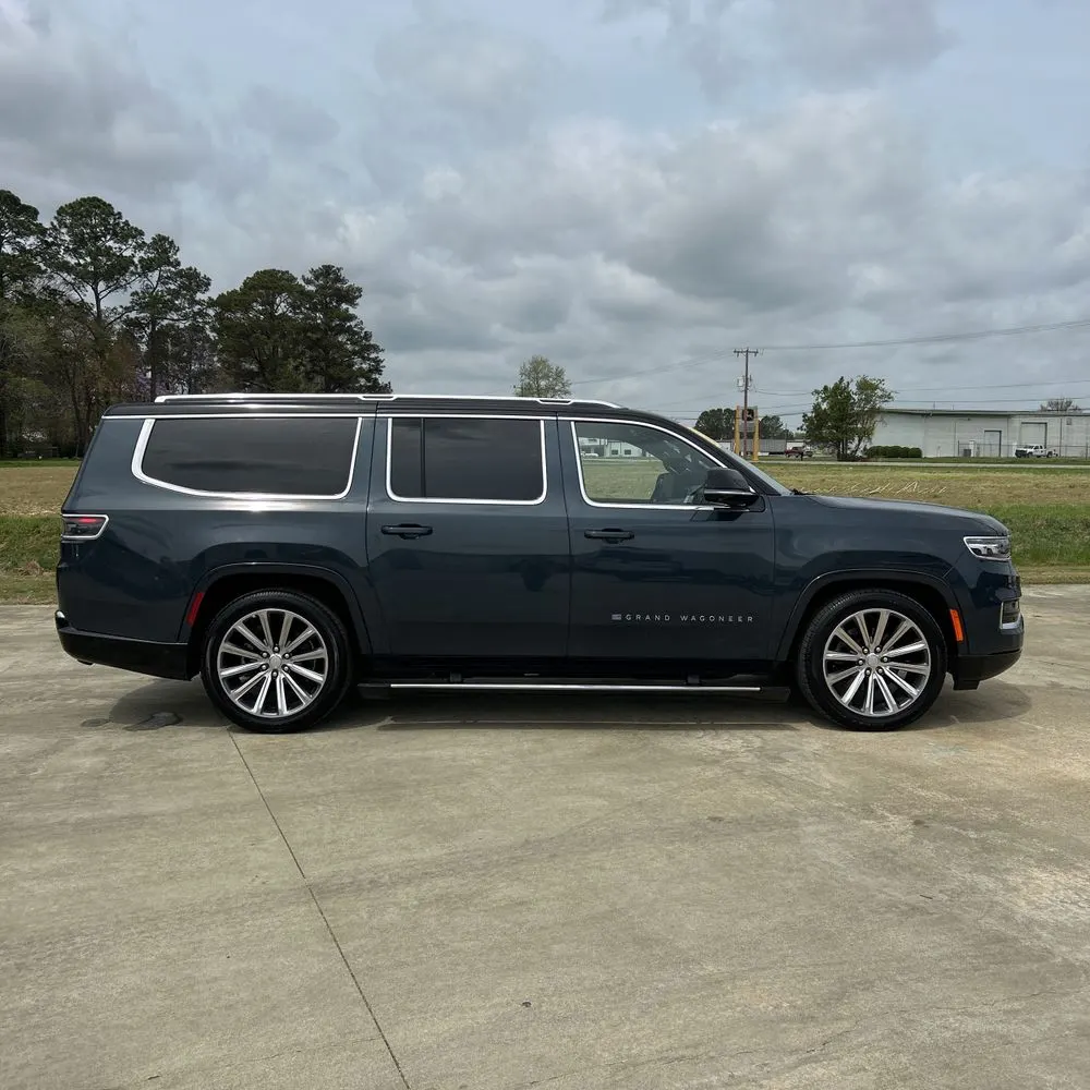 2023 Jeep Grand Wagoneer L Series II