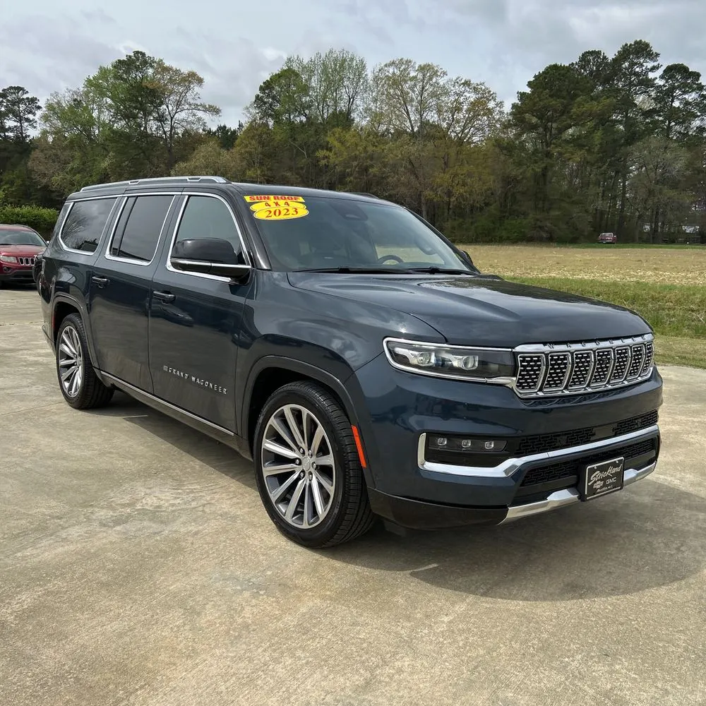 2023 Jeep Grand Wagoneer L Series II