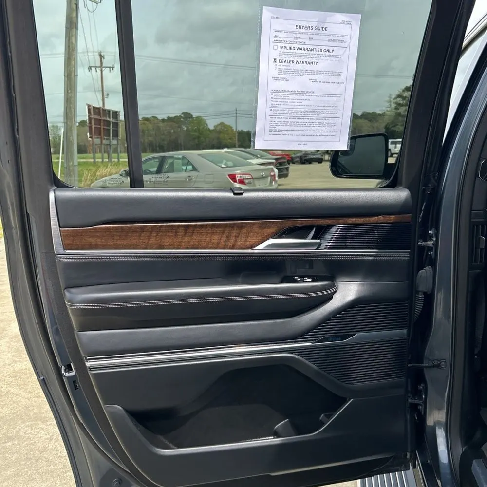 2023 Jeep Grand Wagoneer L Series II