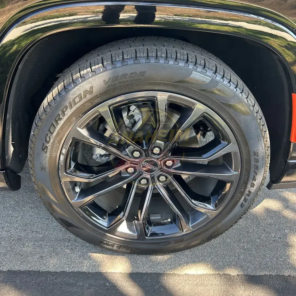 2023 Jeep Grand Wagoneer L Series III