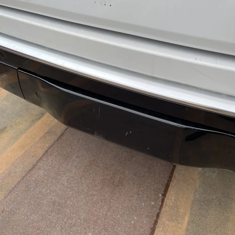 2023 Jeep Wagoneer Base
