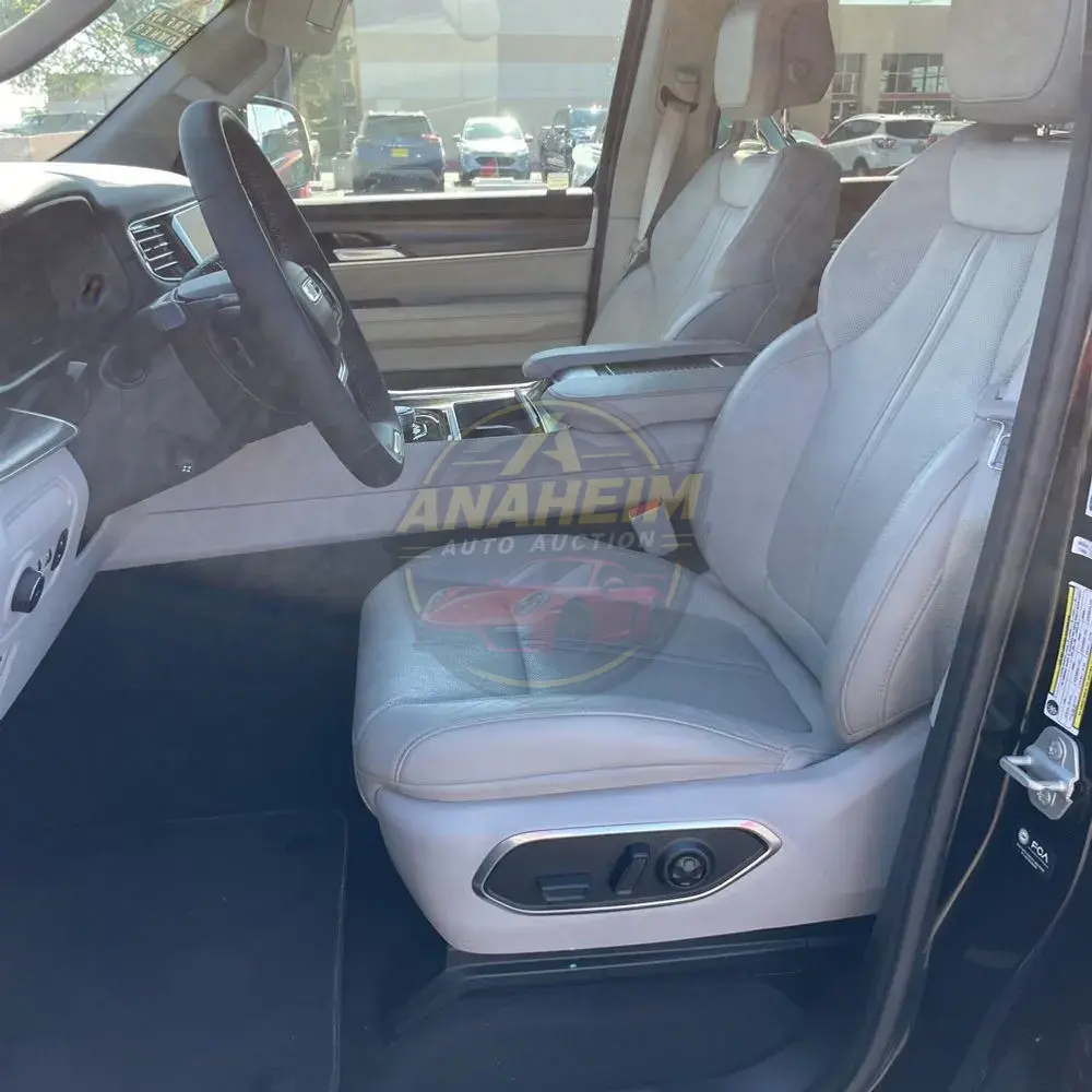 2024 Jeep Wagoneer Series II