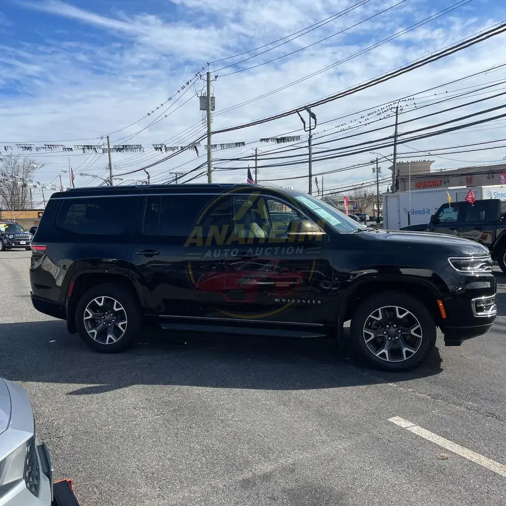 2023 Jeep Wagoneer Series III