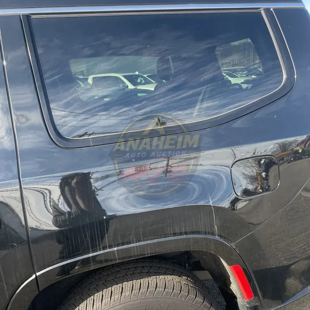 2023 Jeep Wagoneer Series III