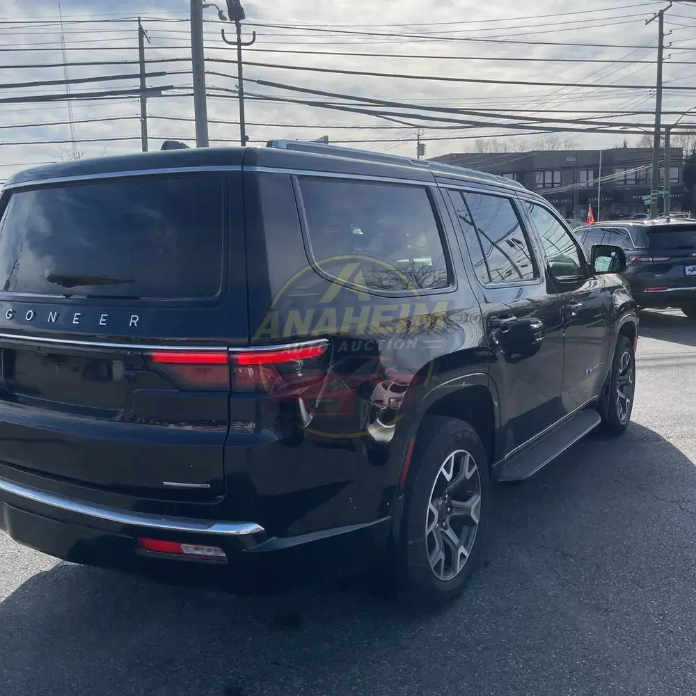 2023 Jeep Wagoneer Series III