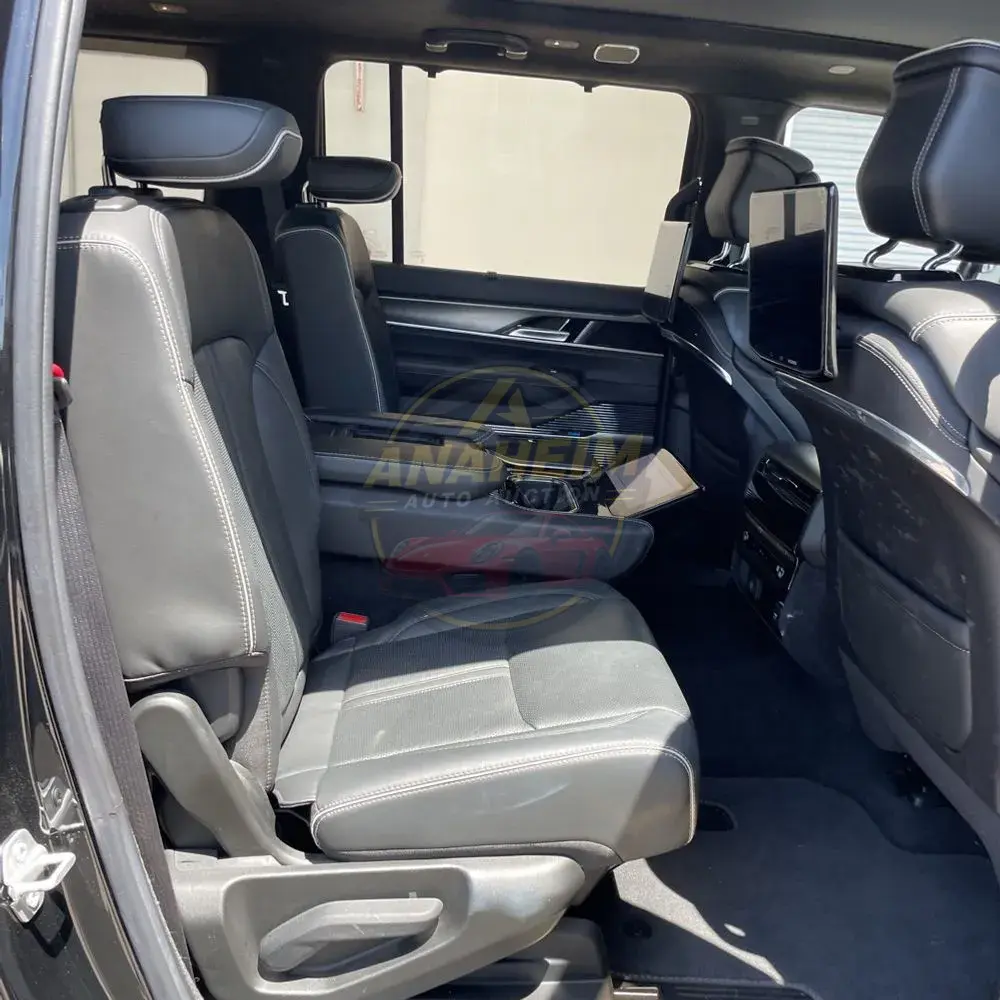 2022 Jeep Grand Wagoneer Obsidian