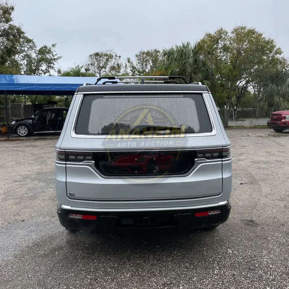 2022 Jeep Grand Wagoneer Series II