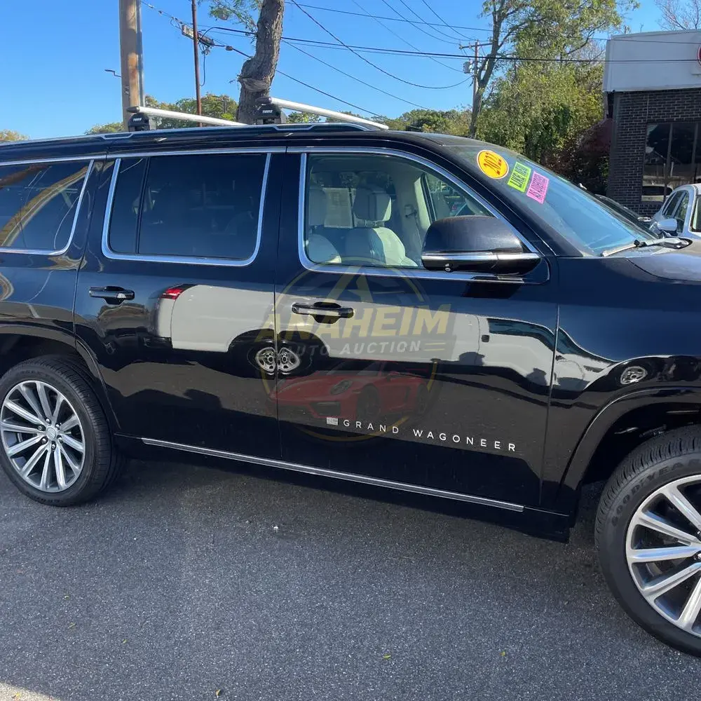 2022 Jeep Grand Wagoneer Series II