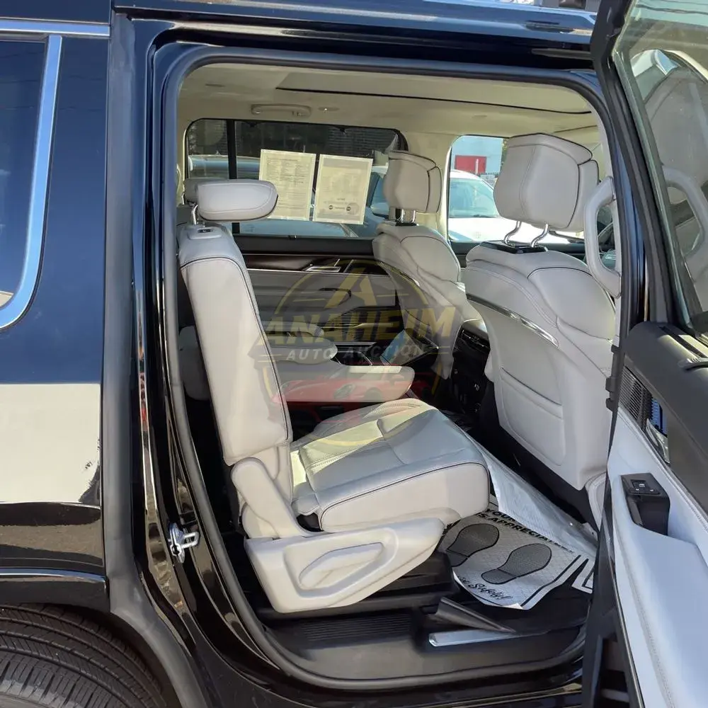 2022 Jeep Grand Wagoneer Series II