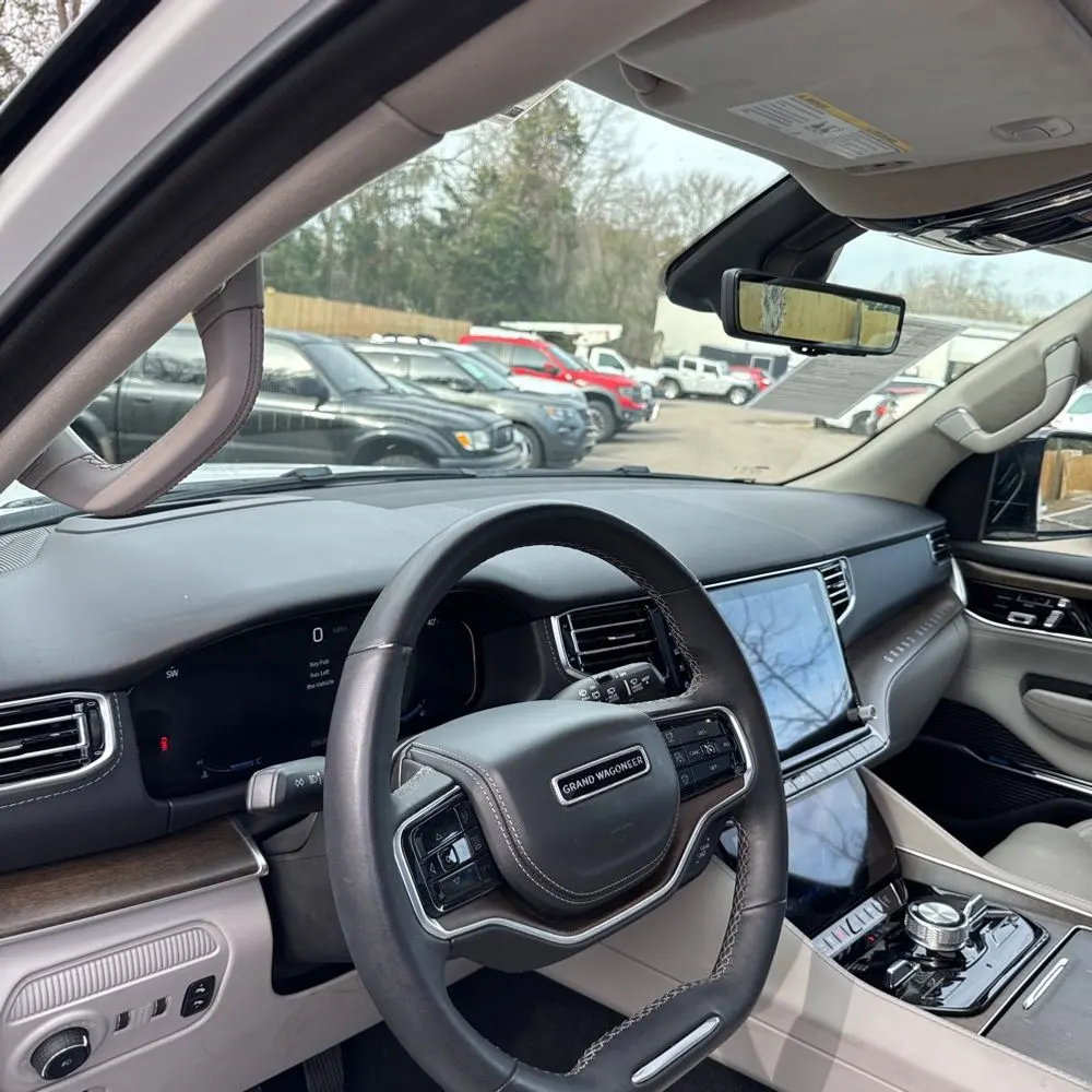 2023 Jeep Grand Wagoneer Series II