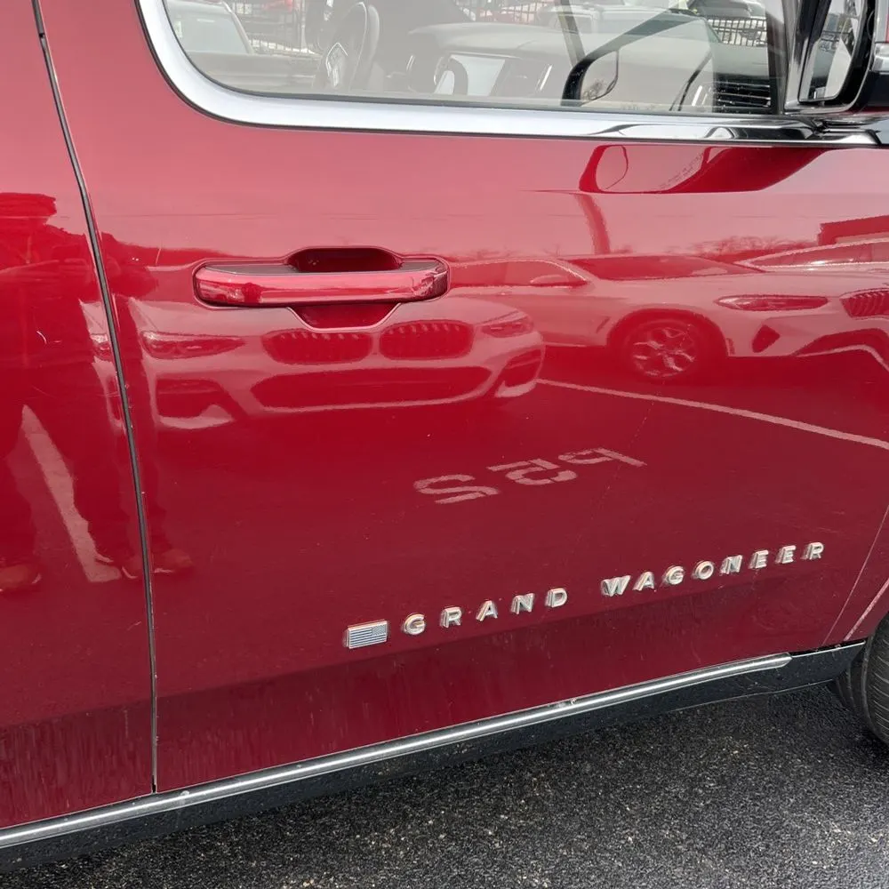 2022 Jeep Grand Wagoneer Series III