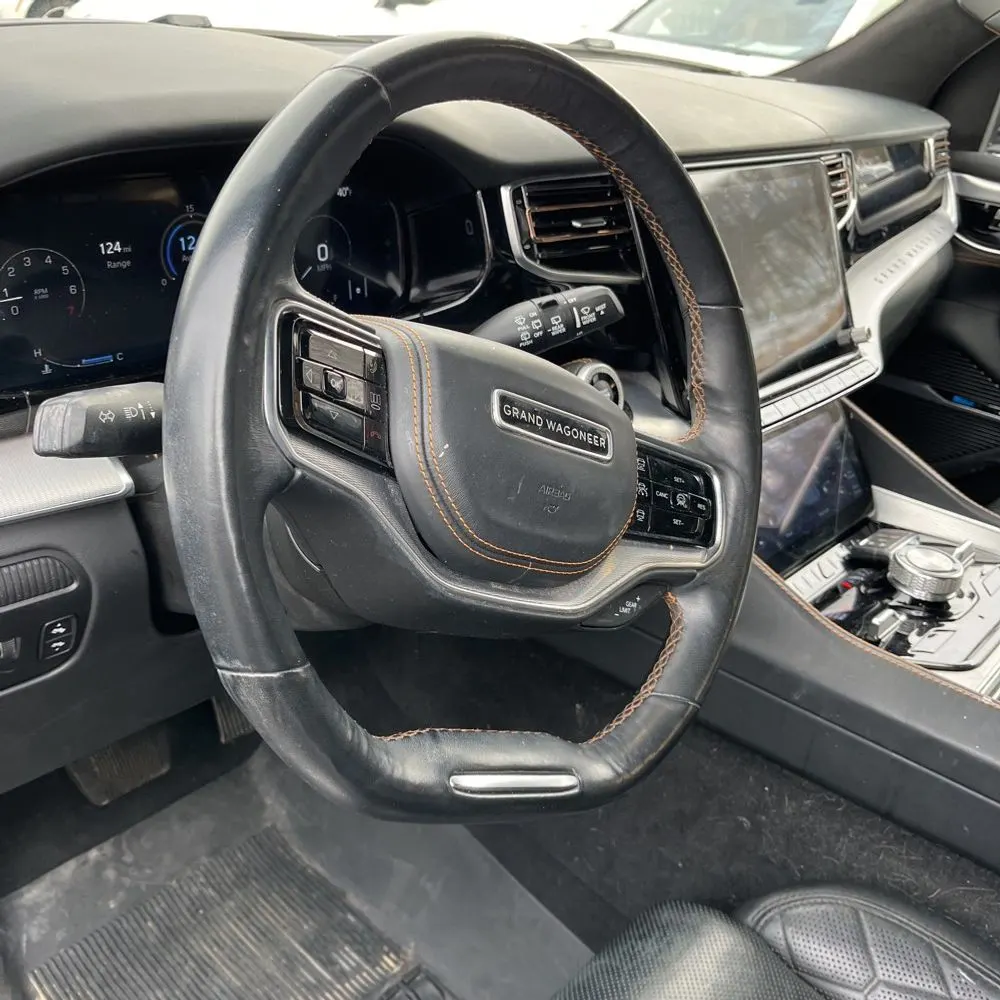 2022 Jeep Grand Wagoneer Series III