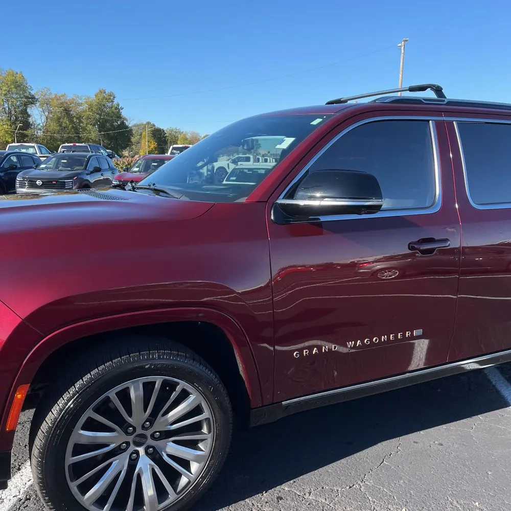 2023 Jeep Grand Wagoneer Series III