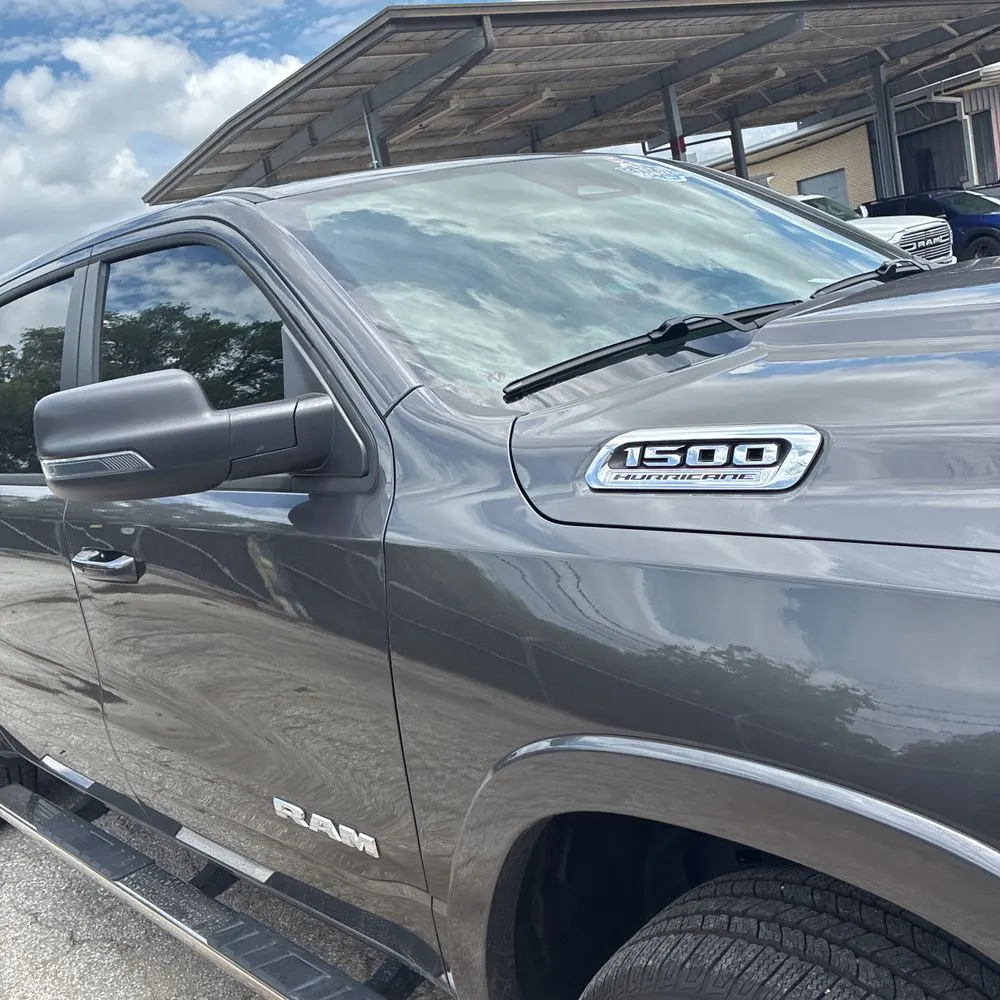 2026 Ram 1500 Lone Star Crew Cab 4x4 5'7" Box