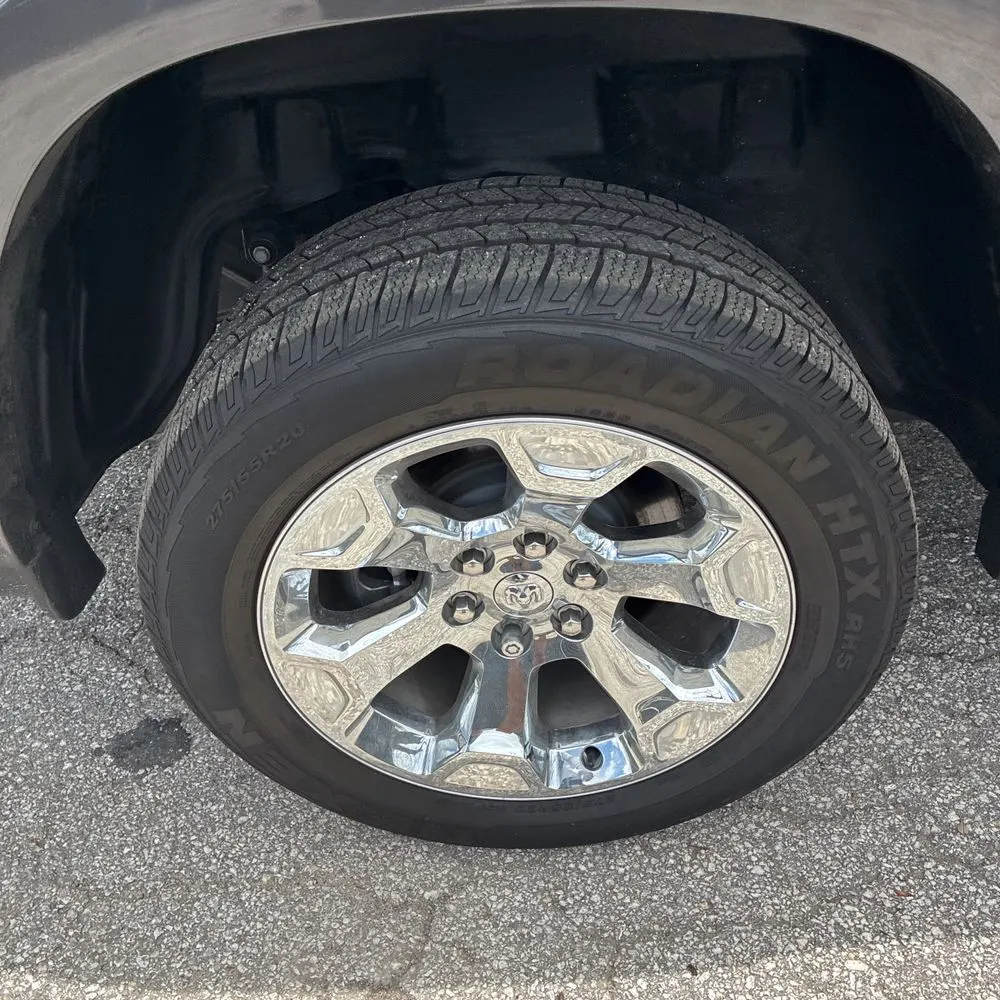 2026 Ram 1500 Lone Star Crew Cab 4x4 5'7" Box