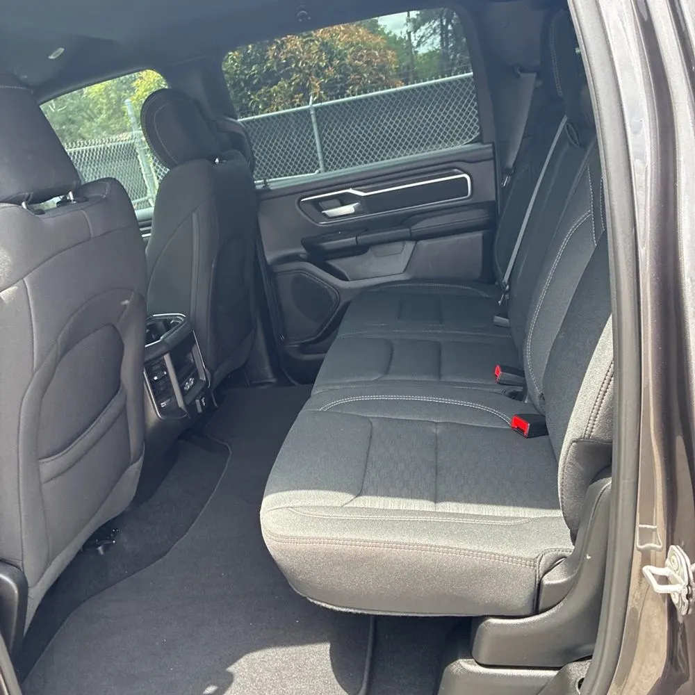 2026 Ram 1500 Lone Star Crew Cab 4x4 5'7" Box