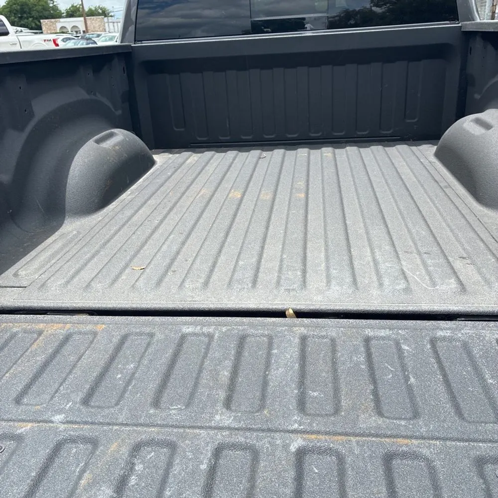 2026 Ram 1500 Lone Star Crew Cab 4x4 5'7" Box