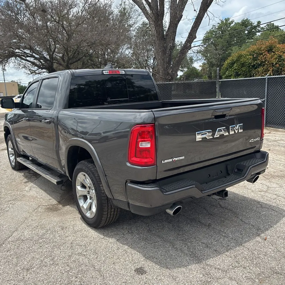 2026 Ram 1500 Lone Star Crew Cab 4x4 5'7" Box