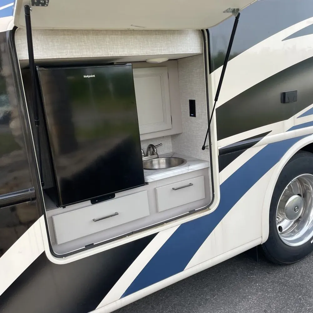 2021 Ford Super Duty DRW F53