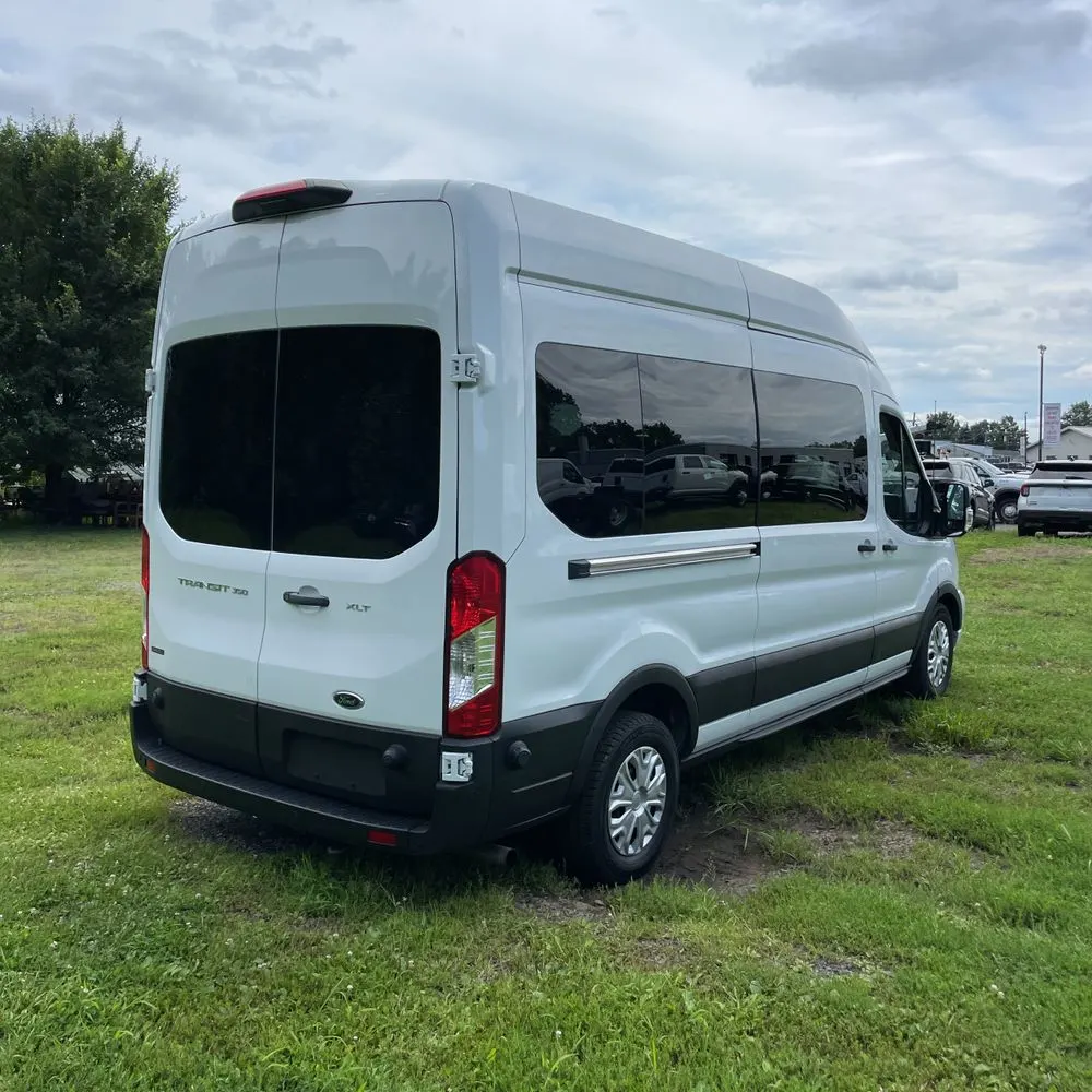2024 Ford Transit 350 XLT