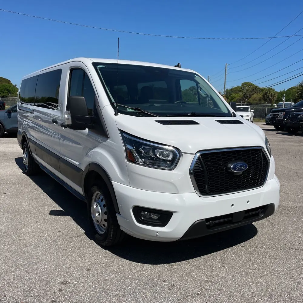 2023 Ford Transit 350 XLT