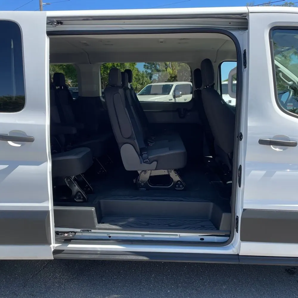2023 Ford Transit 350 XLT