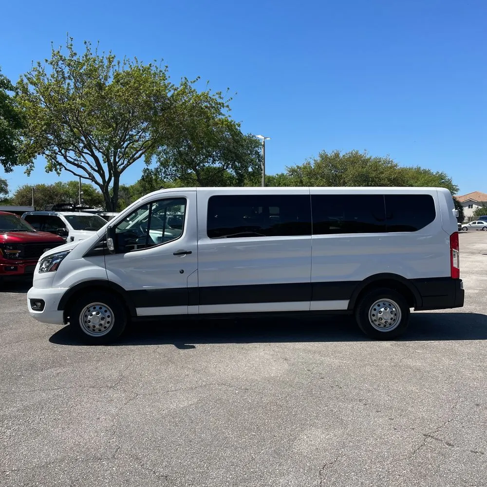 2023 Ford Transit 350 XLT