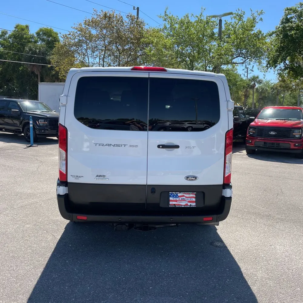 2023 Ford Transit 350 XLT