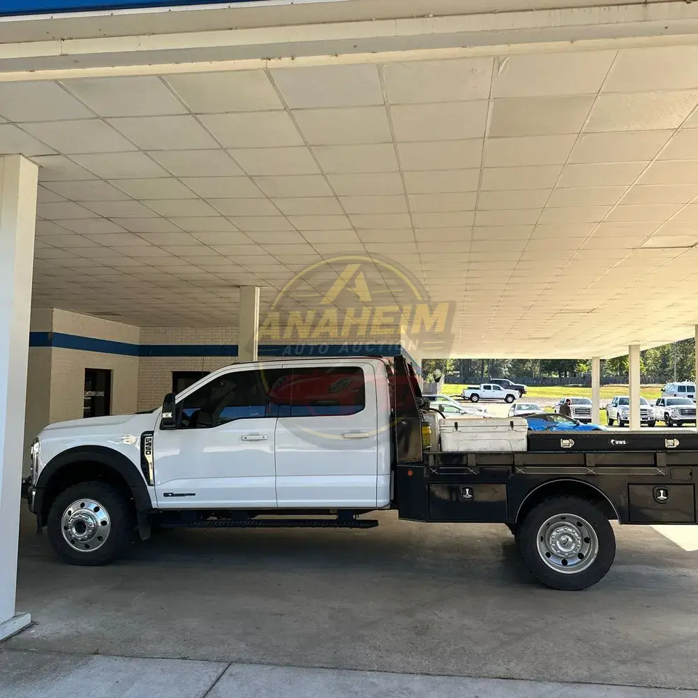 2024 Ford S/D C/C F450 Lariat