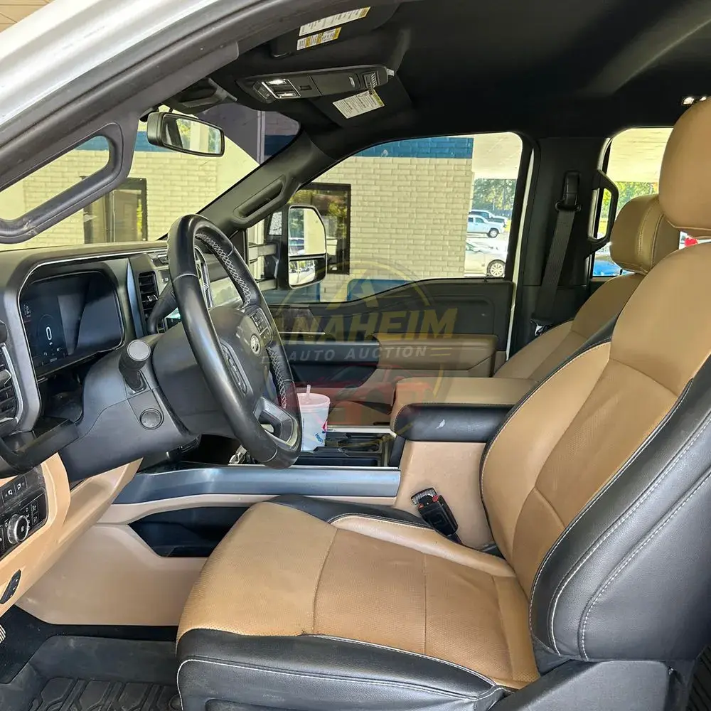 2024 Ford S/D C/C F450 Lariat