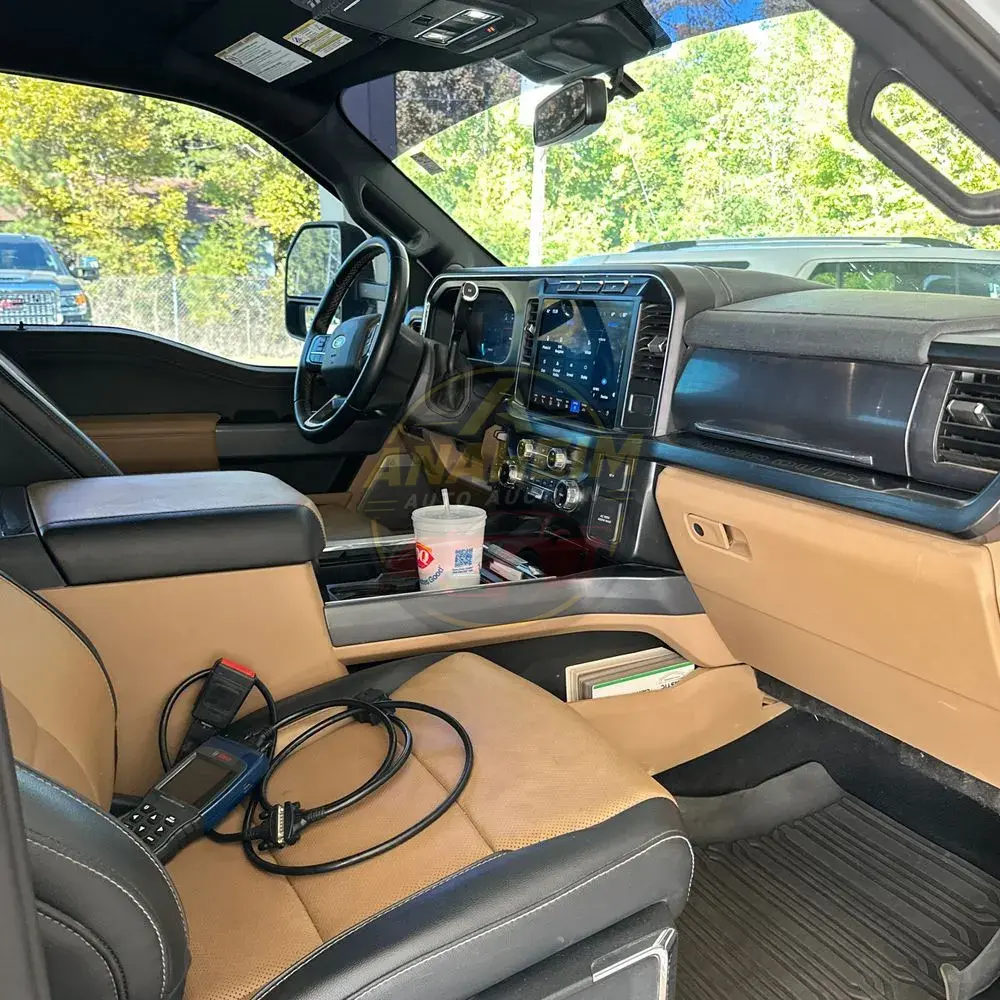 2024 Ford S/D C/C F450 Lariat