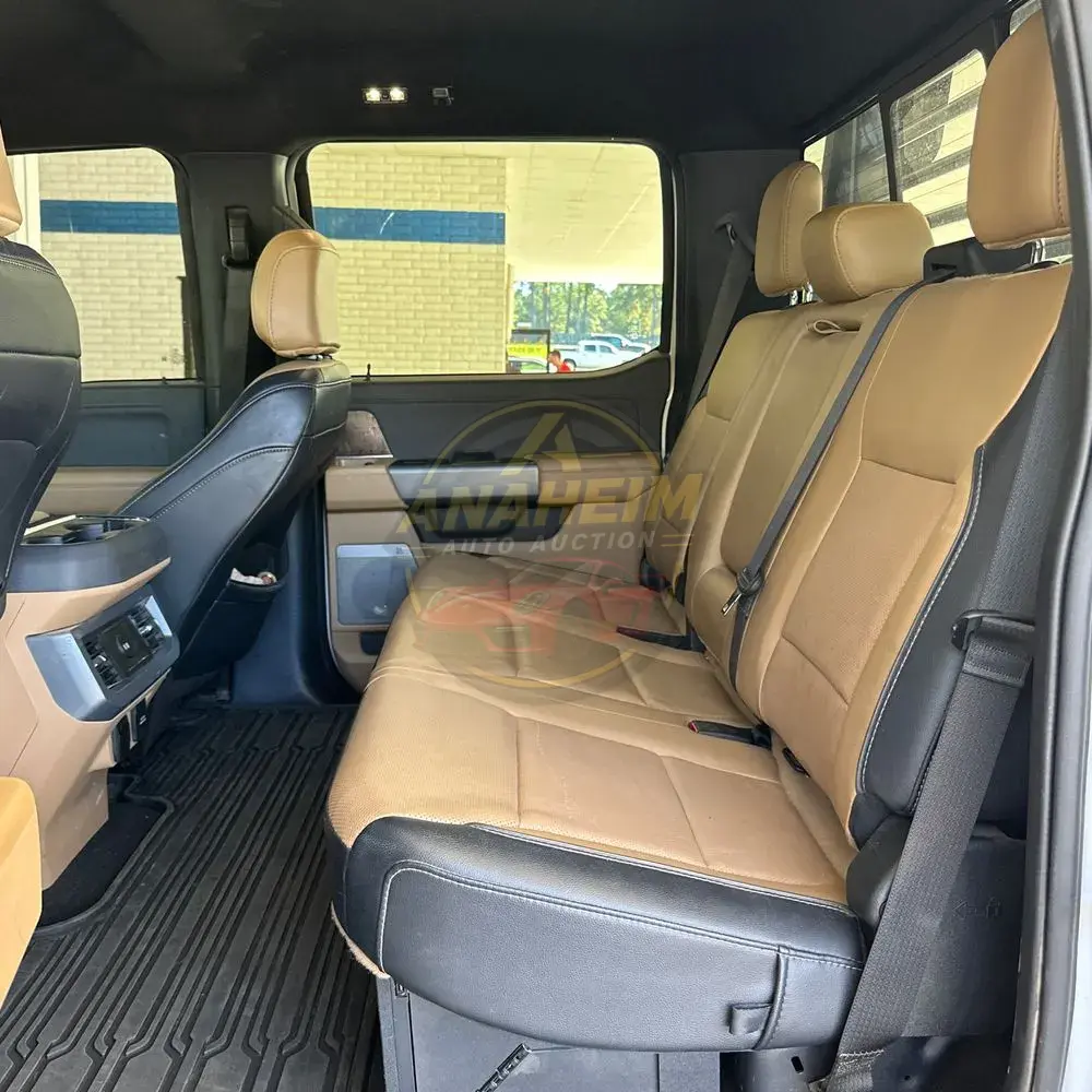 2024 Ford S/D C/C F450 Lariat