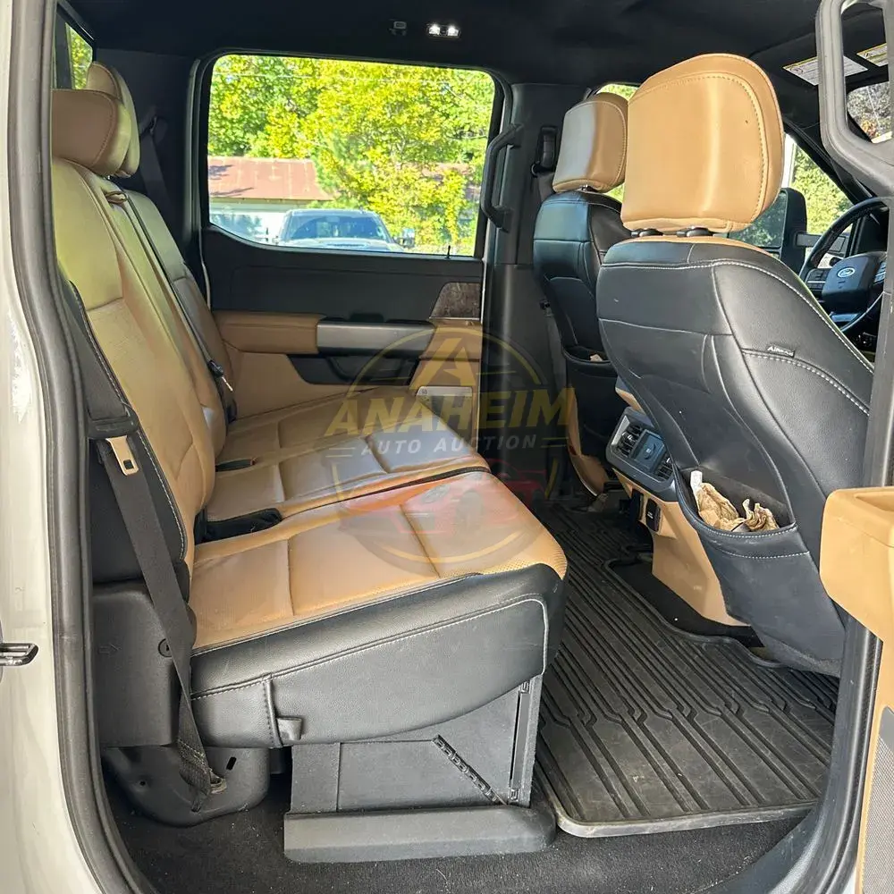 2024 Ford S/D C/C F450 Lariat