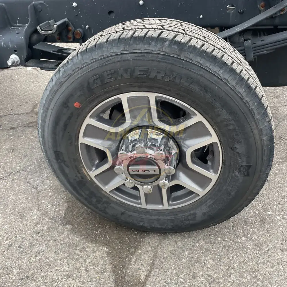2024 Ford S/D C/C F350 Lariat