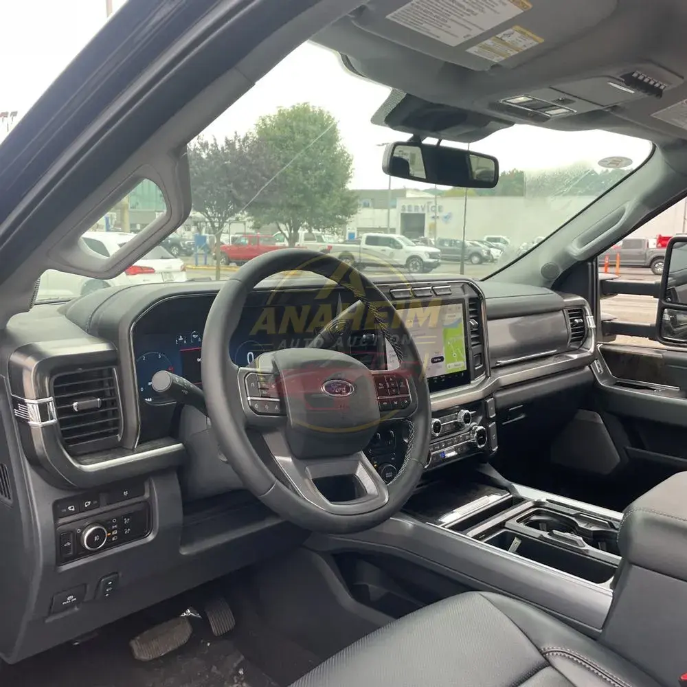 2024 Ford S/D C/C F350 Lariat