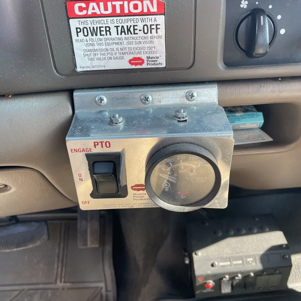2000 Ford Commercial Conv Cab 4X2 (CA60-120)