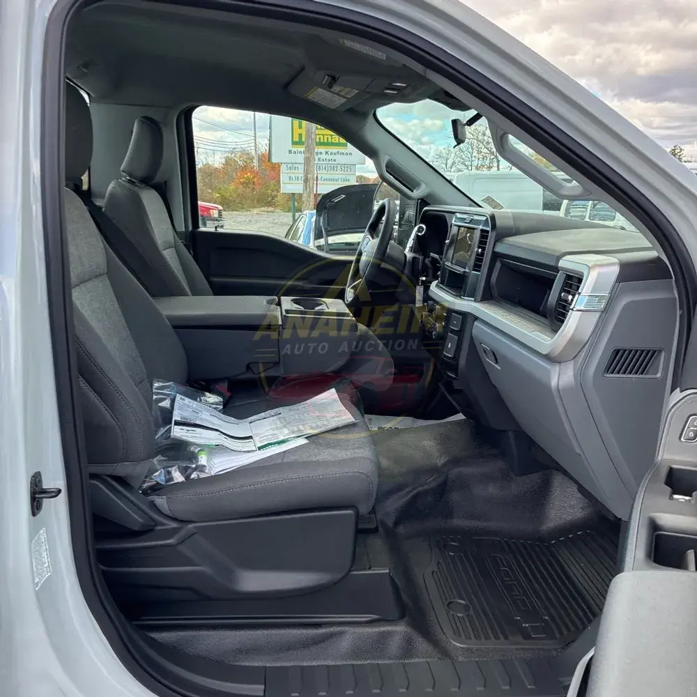 2025 Ford S/D C/C F350 XL