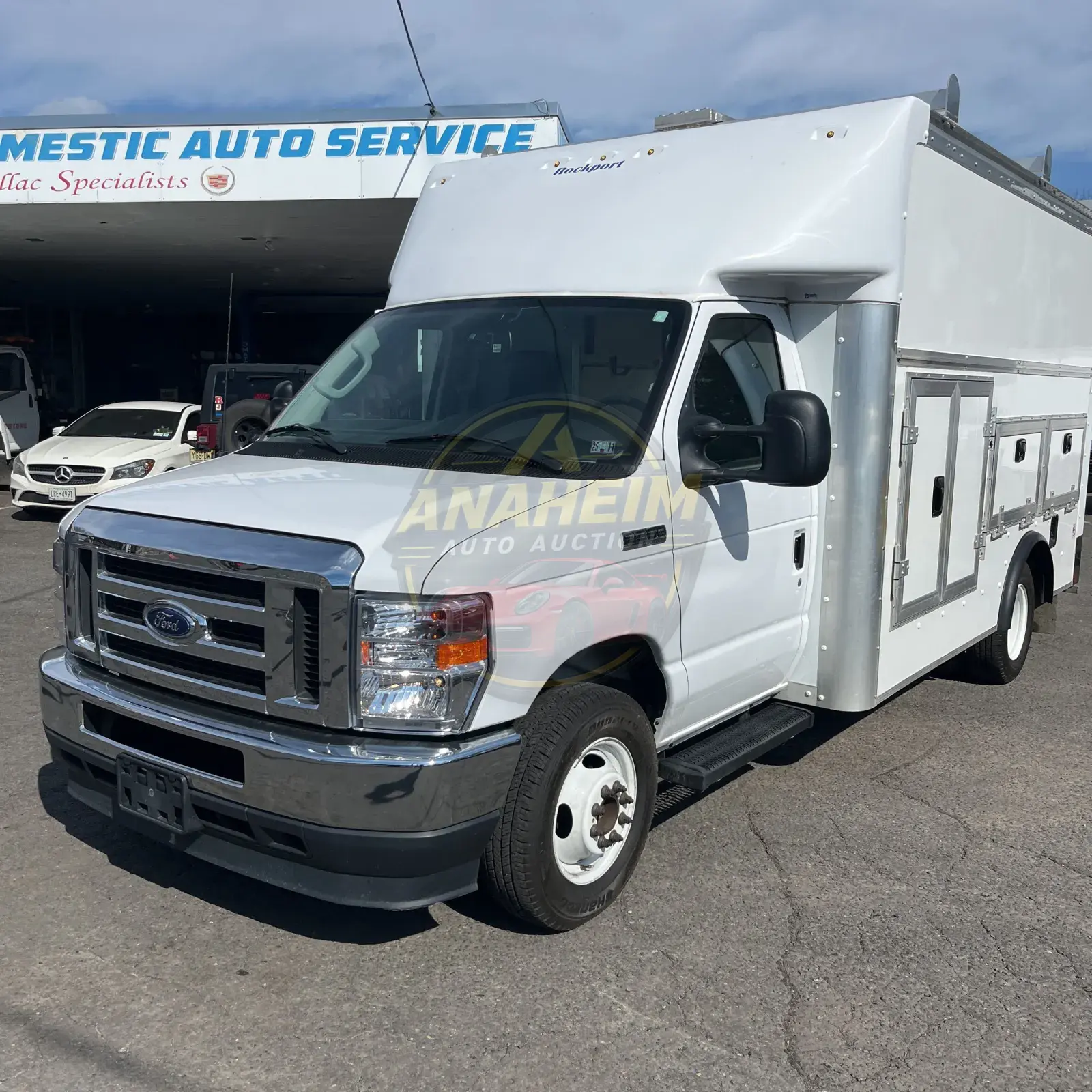 2023 Ford E-Series E-350 SD