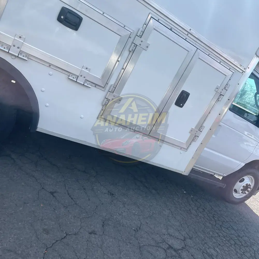 2023 Ford E-Series E-350 SD
