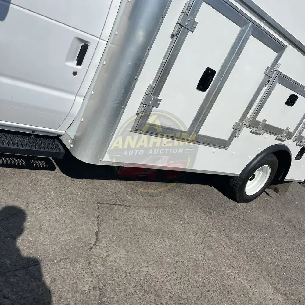 2023 Ford E-Series E-350 SD