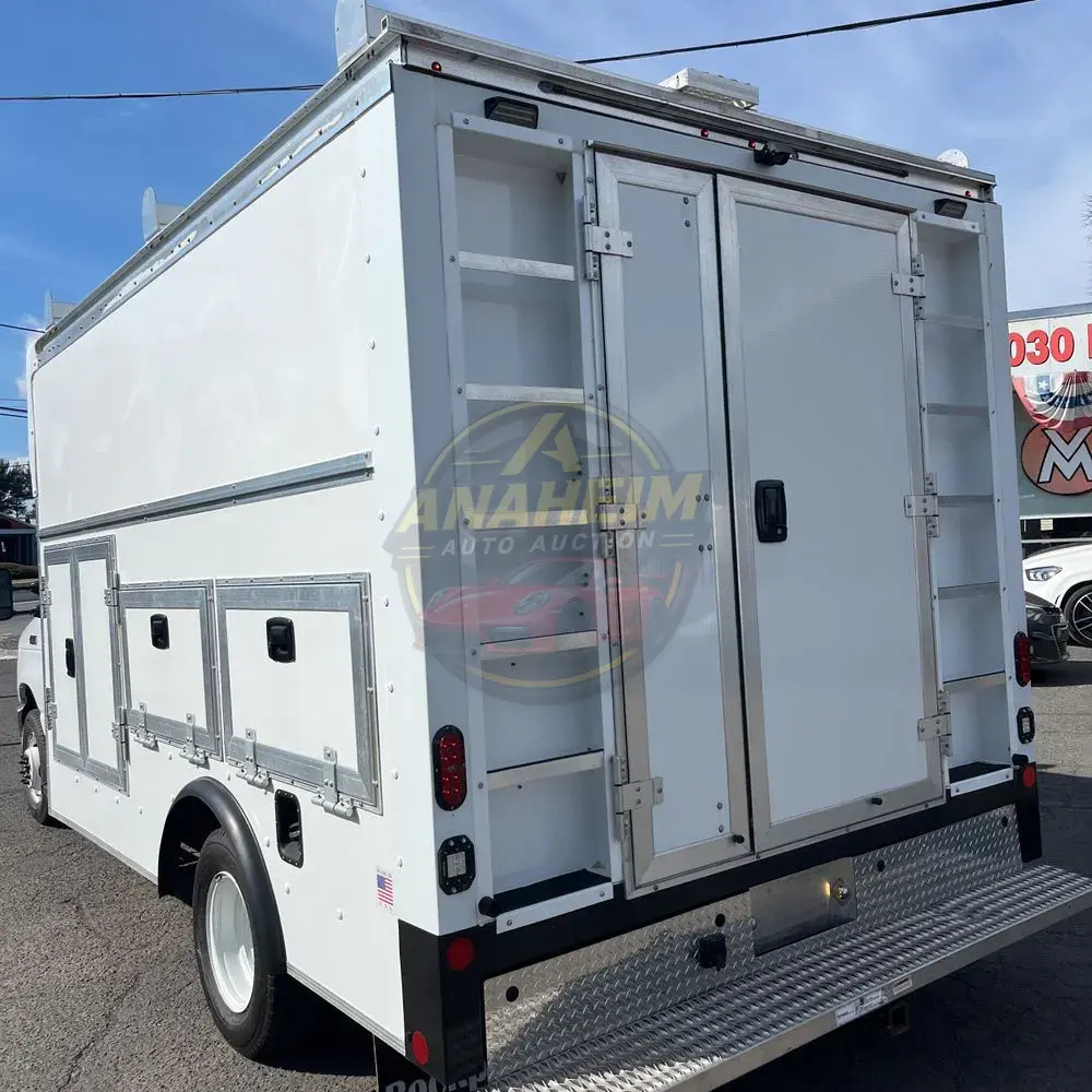 2023 Ford E-Series E-350 SD