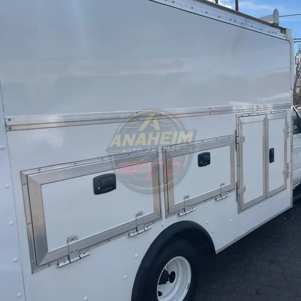 2023 Ford E-Series E-350 SD