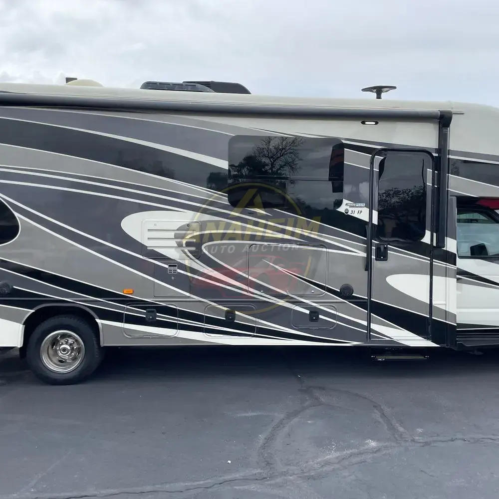 2021 Ford E-450 Cutaway