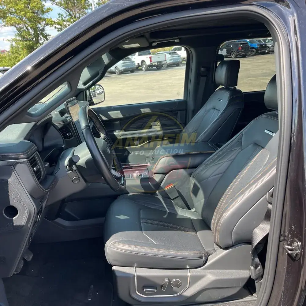 2024 Ford Expedition MAX Platinum