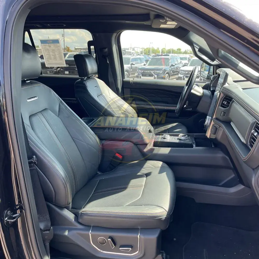2024 Ford Expedition MAX Platinum